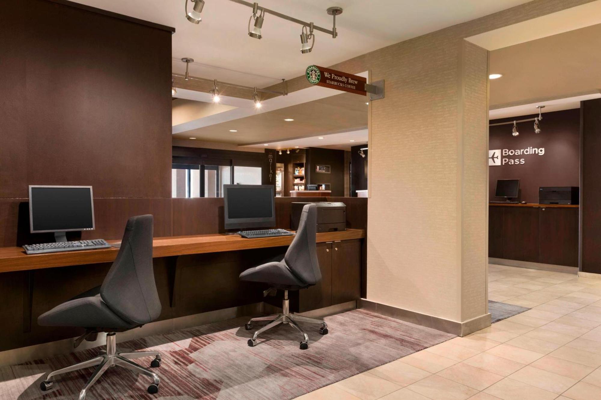 Courtyard By Marriott Bloomington Normal Hotel Eksteriør billede