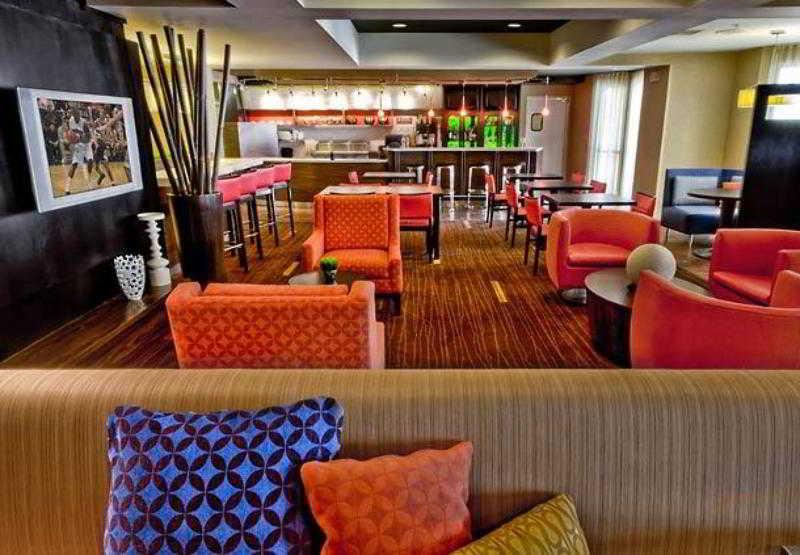 Courtyard By Marriott Bloomington Normal Hotel Eksteriør billede